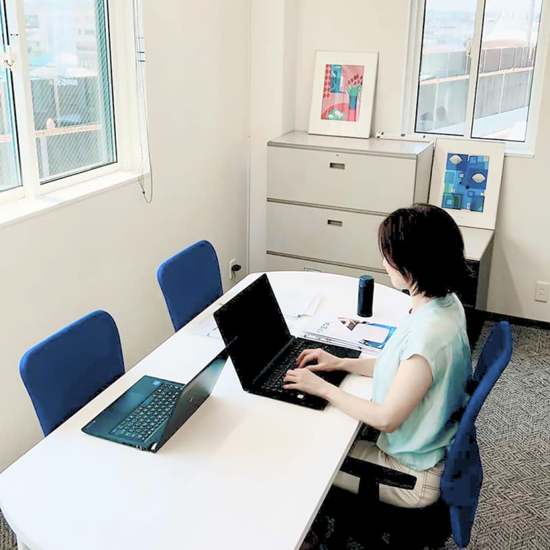 NOCスタッフの作業風景